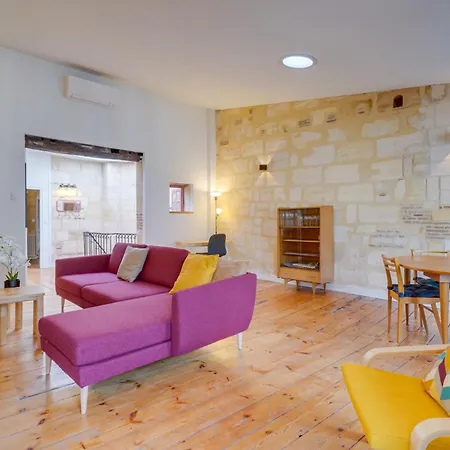 L'odeia - Chamant Appt En Plein Coeur De *